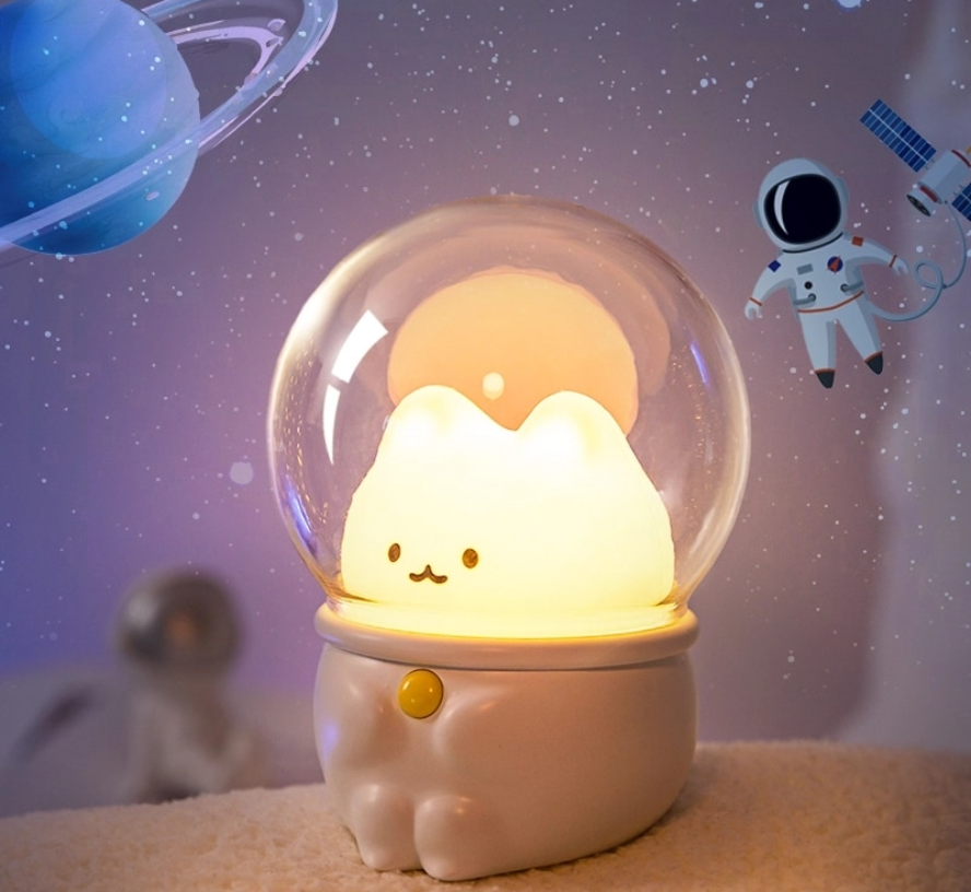 Space Traveler Rabbit Lamp